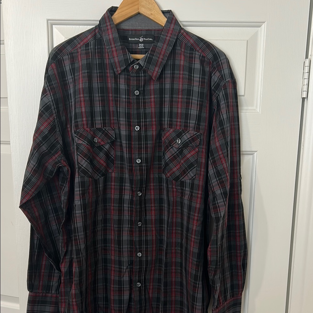 Beverly Hills Polo Club Black and Red Casual Button Down Shirt